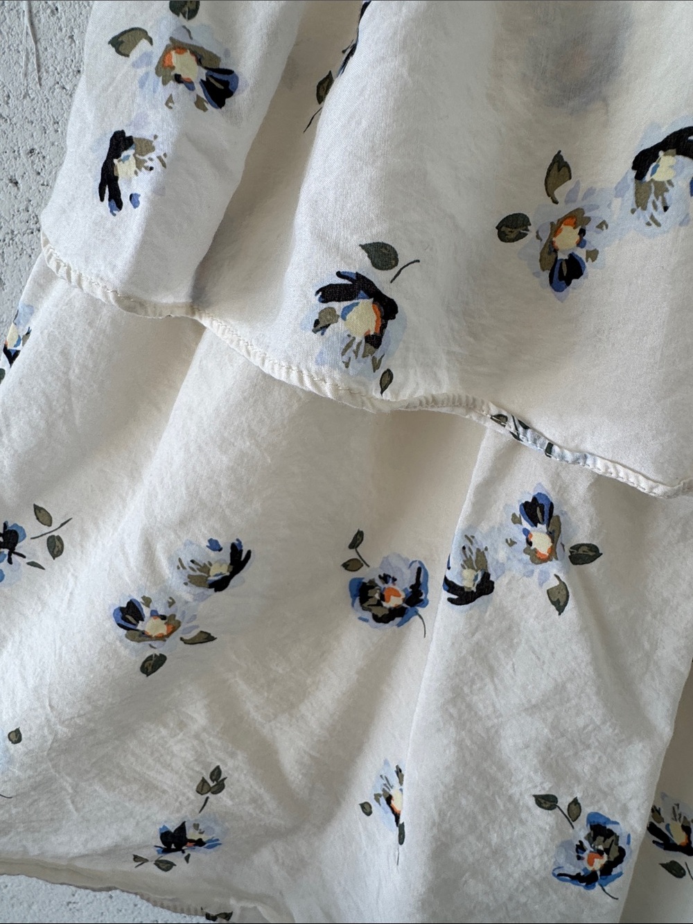 Universal Thread Cream Tiered Skirt with Blue Floral Print - Picture 7 of 7
